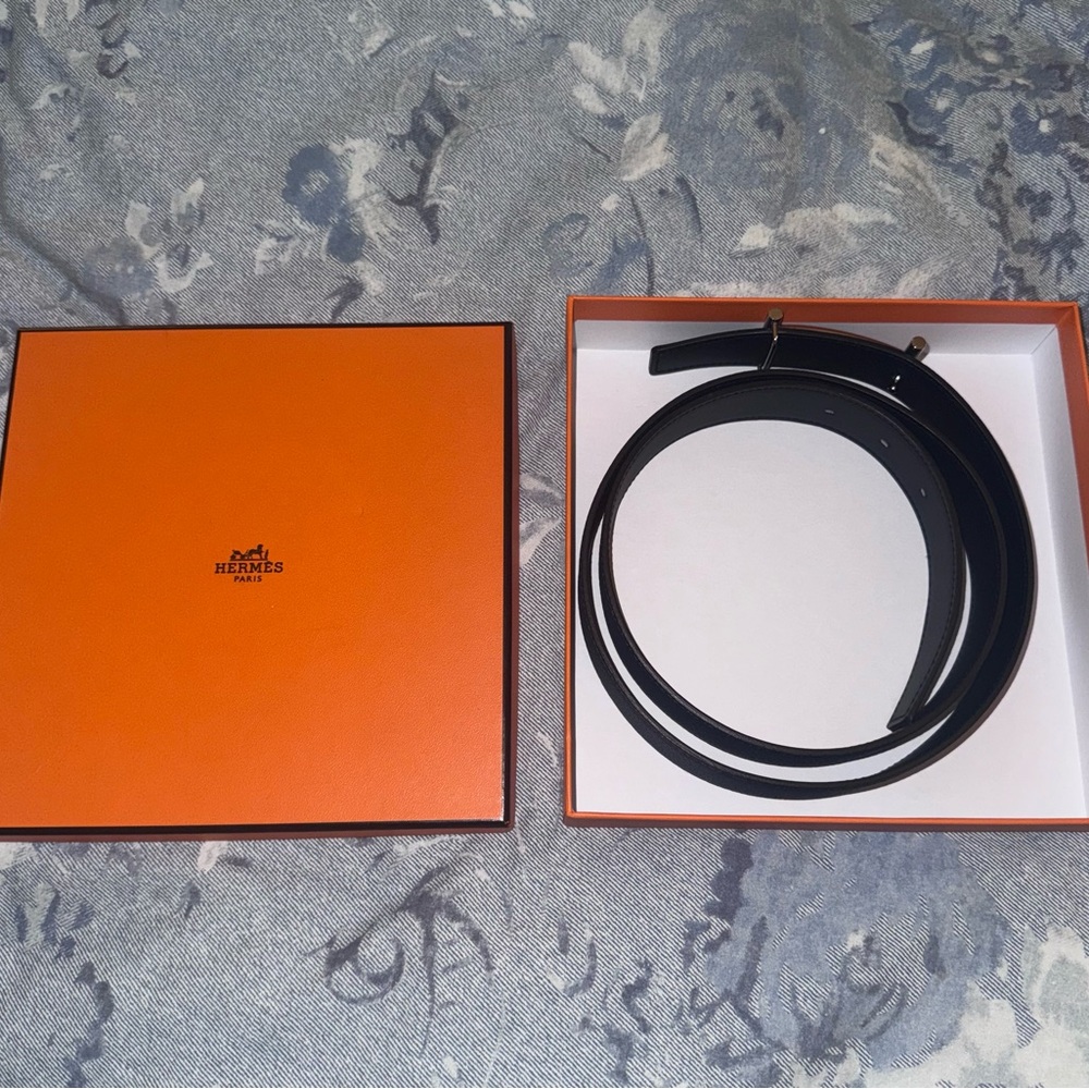 Hermes Men’s Double Sided Belt - Picture 2 of 6